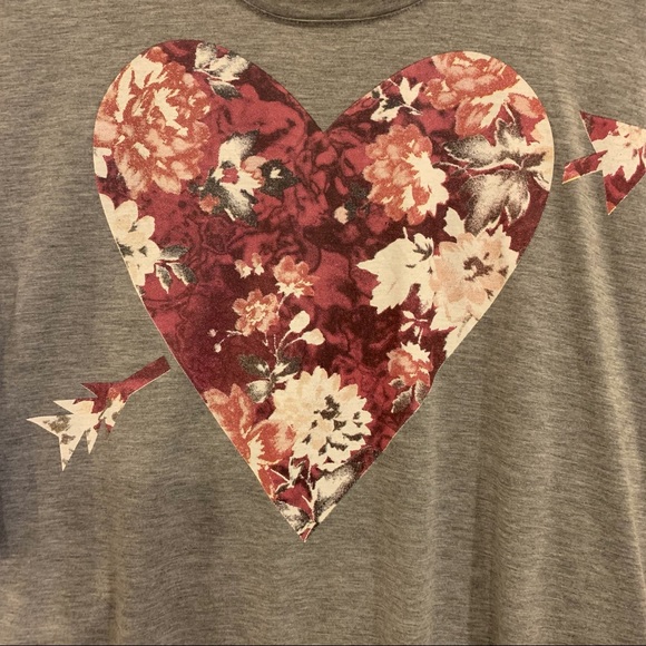 Weavers gray high low shirt. Size M - Picture 4 of 9